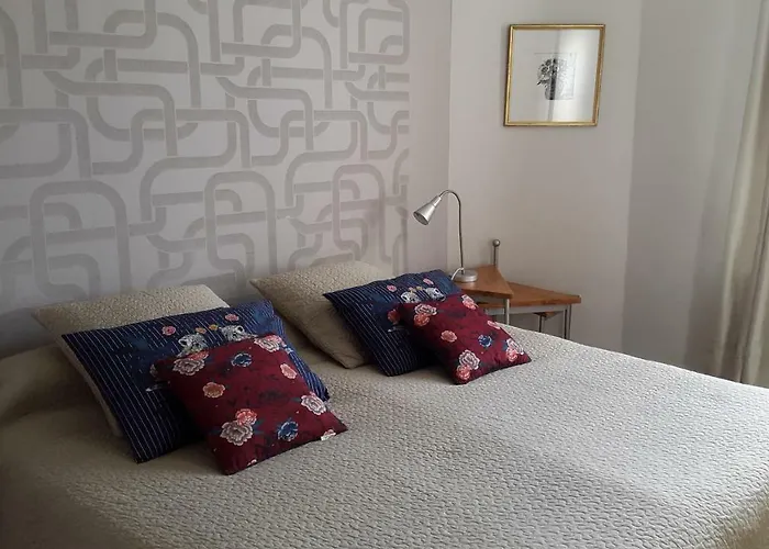 Le De L'atelier Casa de Férias Bergerac